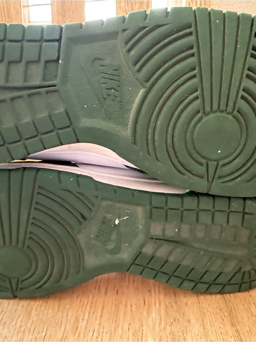 Nike High-Top Sneakers in White and Dark Green - Picture 5 of 14